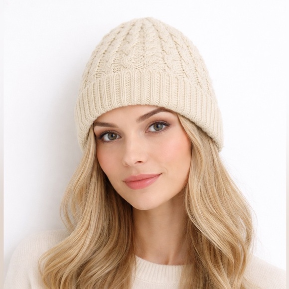 Club Monaco alpaca wool blend cable knit hat main image 7